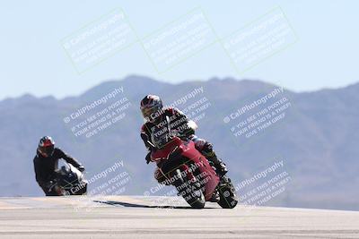media/Oct-13-2025-Moto Forza (Mon) [[a66d839500]]/3-B Group/Session 4 (Turn 9)/